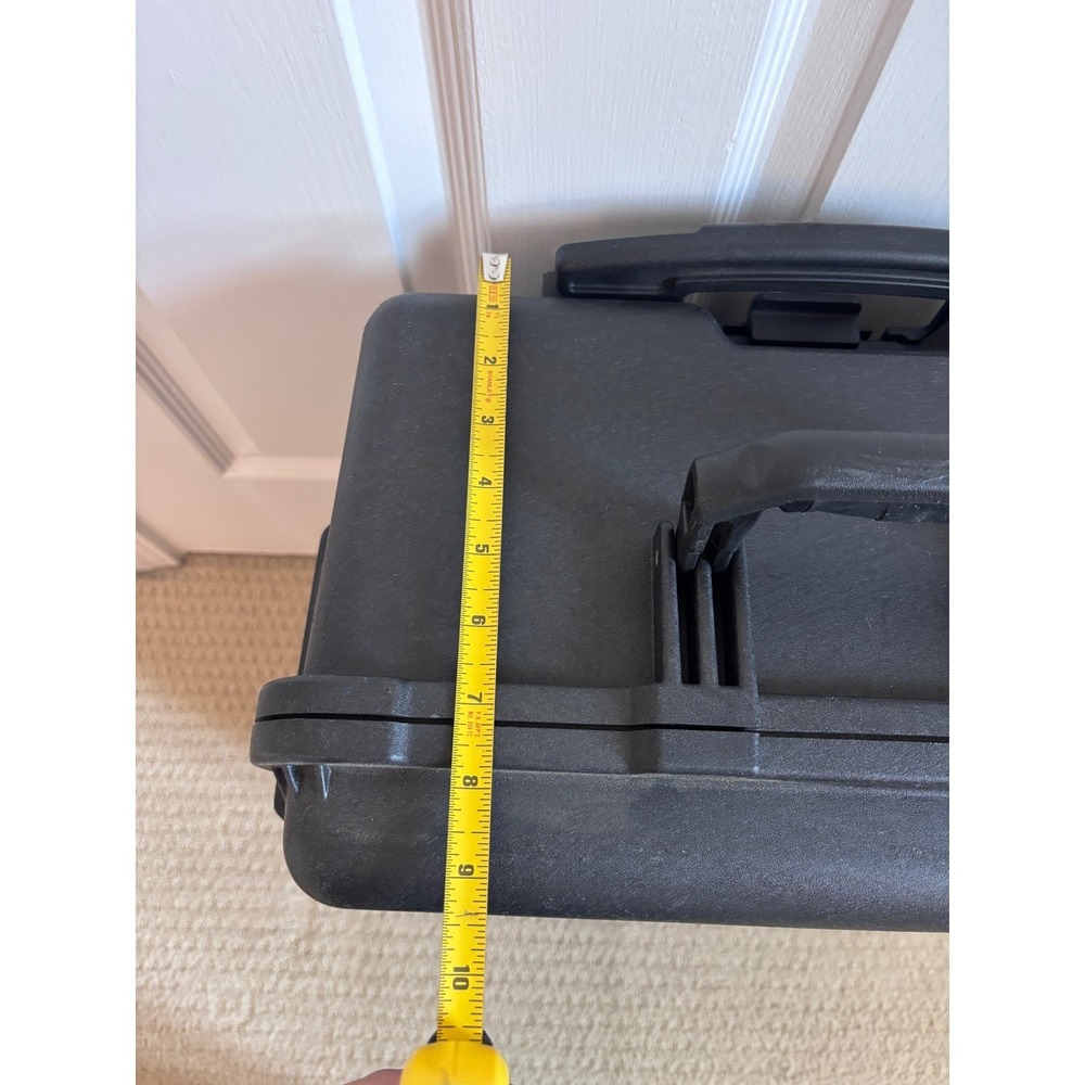 Pelican 1560 Case Black Wheeled Rolling Hard Protective Case Foam and Handle - Picture 5 of 11